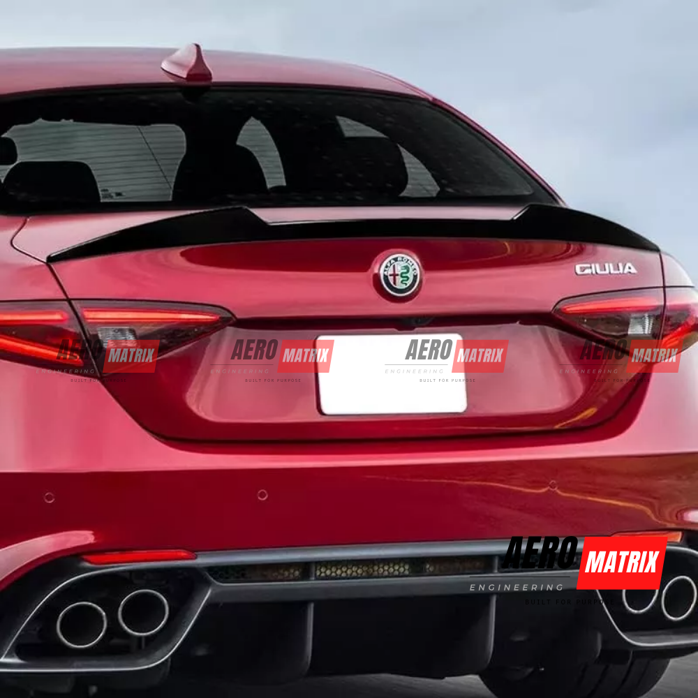 Alfa Romeo Giulia 2017+ Gloss Black Rear Spoiler