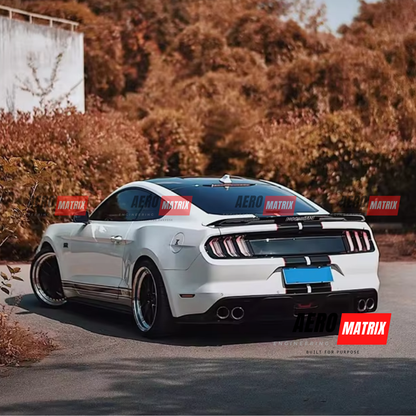 Ford Mustang Mk6.5 2018–2024 Side Skirting (Gloss Black)