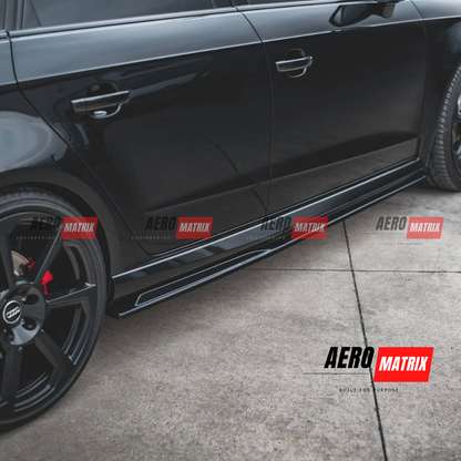 Audi RS3 8V 2017–2020 Facelift Hatchback Side Skirting (Gloss Black)