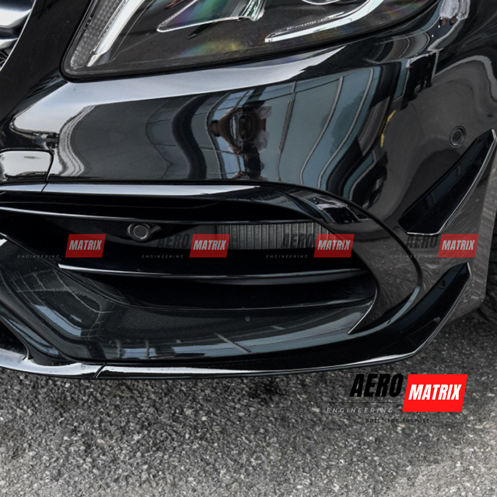 Mercedes-Benz A45 AMG 2016–2018 Fog Scoop (Gloss Black)