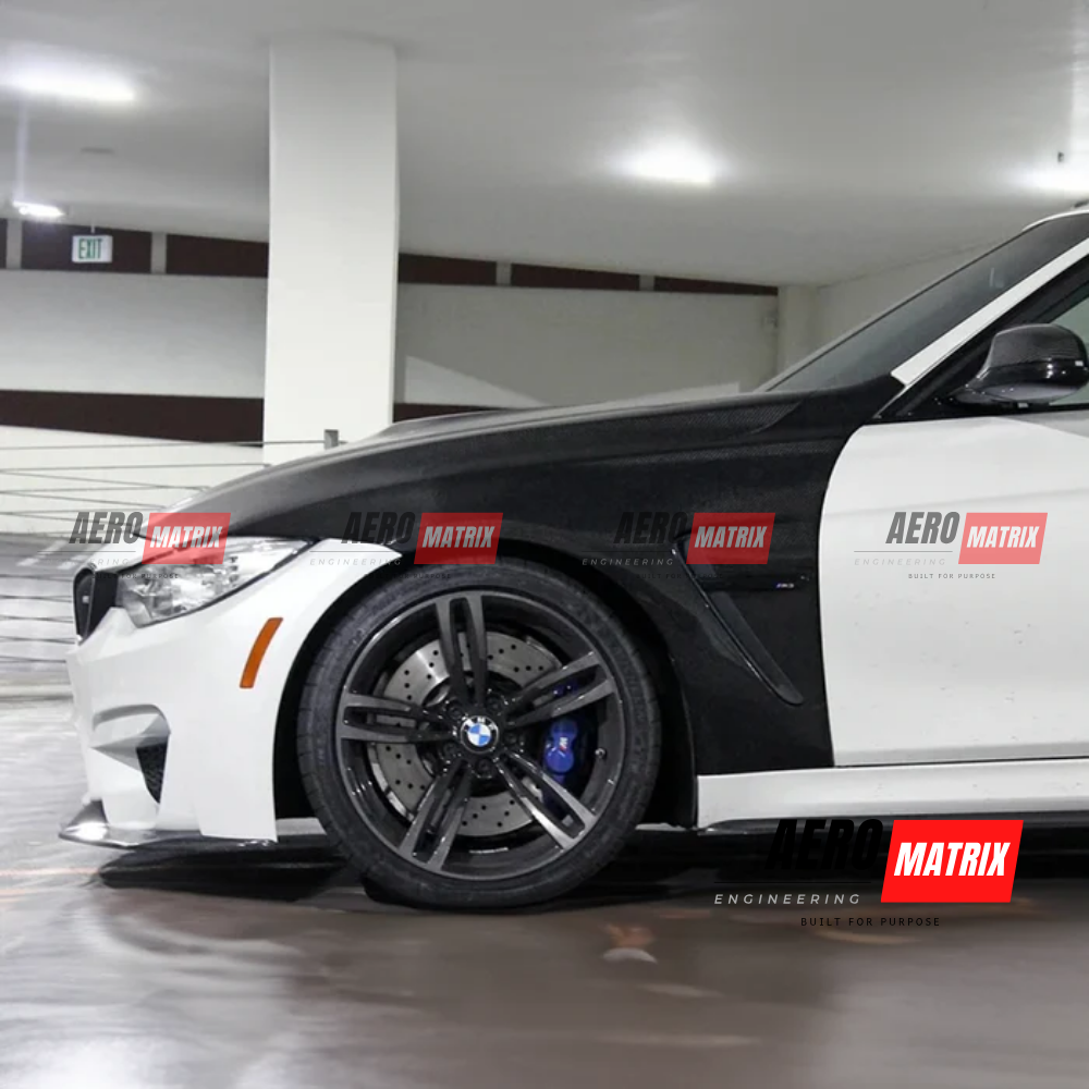 BMW M3 F80 / M4 F82 3 and 4 Series – Fender (Carbon Fibre)