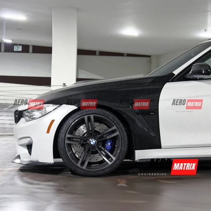BMW M3 F80 / M4 F82 3 and 4 Series – Fender (Carbon Fibre)