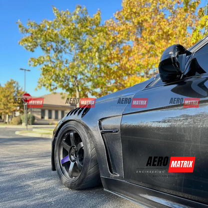 BMW M3 F80 / M4 F82 3 and 4 Series – Fender (Carbon Fibre)