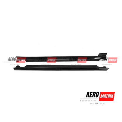 BMW X7 G07 2018–2025 Side Skirting – Gloss Black